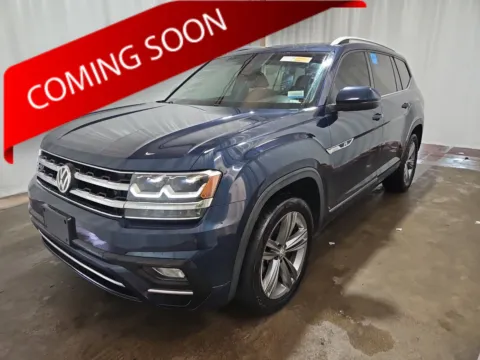 Blue 2019 Volkswagen Atlas 3.6L V6 SE w/Technology R-Line for sale in Columbus, OH