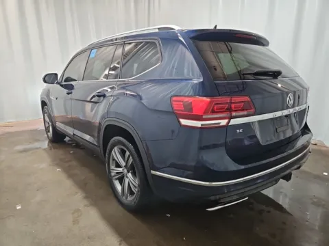 Another view of 2019 Volkswagen Atlas 3.6L V6 SE w/Technology R-Line for sale in Columbus, OH at Auto Boutique Ohio