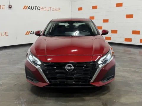 Another view of 2024 Nissan Altima 2.5 SV for sale in Columbus, OH at Auto Boutique Ohio
