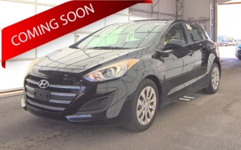 Black 2016 Hyundai Elantra GT for sale in Columbus, OH