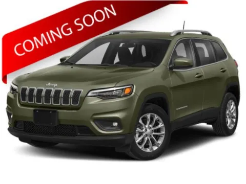 Red 2019 Jeep Cherokee Altitude for sale in Columbus, OH