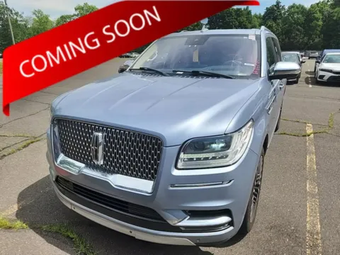Blue 2018 Lincoln Navigator Black Label for sale in Columbus, OH