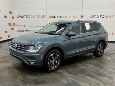 More photos of 2019 Volkswagen Tiguan SEL R-Line Black at Auto Boutique Ohio, OH