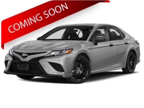 Blue 2020 Toyota Camry SE for sale in Columbus, OH