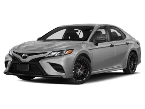 Blue 2020 Toyota Camry SE for sale in Columbus, OH