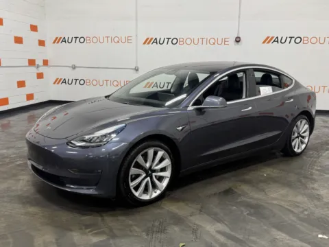 More photos of 2018 Tesla Model 3 Long Range Battery at Auto Boutique Ohio, OH