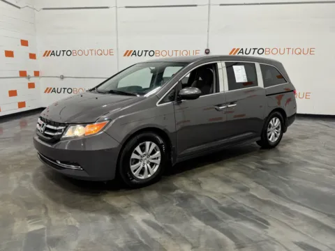 More photos of 2016 Honda Odyssey SE at Auto Boutique Ohio, OH