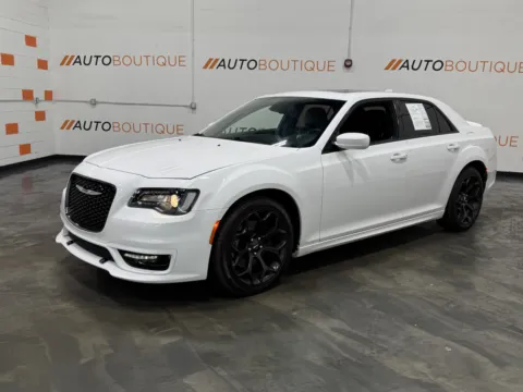 More photos of 2019 Chrysler 300 S at Auto Boutique Ohio, OH