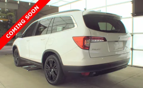 More photos of 2022 Honda Pilot Special Edition at Auto Boutique Ohio, OH
