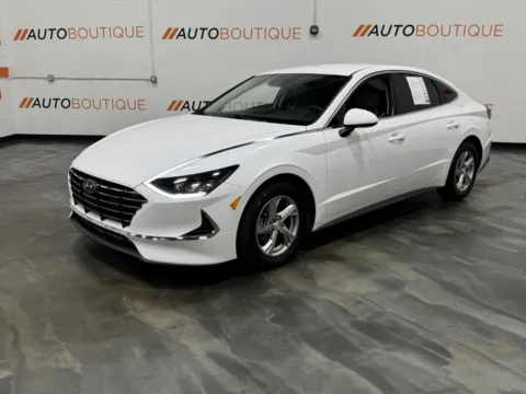 More photos of 2020 Hyundai Sonata SE at Auto Boutique Ohio, OH