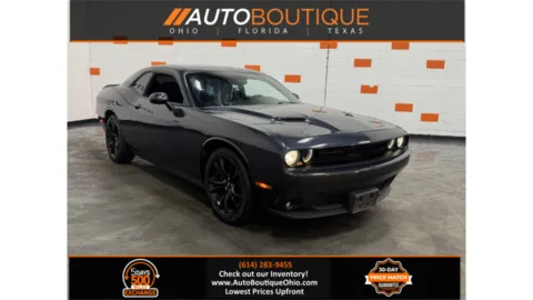 Blue 2018 Dodge Challenger SXT for sale in Columbus, OH