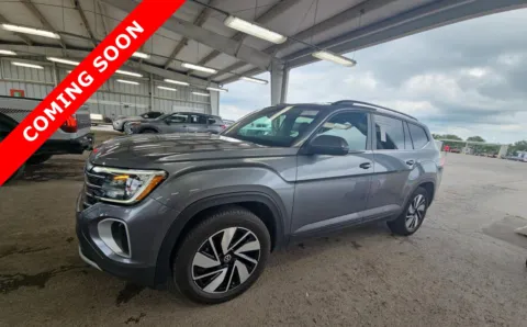 Gray 2024 Volkswagen Atlas 2.0T SE w/Technology for sale in Columbus, OH