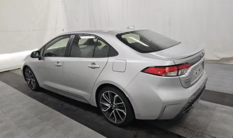 More photos of 2020 Toyota Corolla SE at Auto Boutique Ohio, OH