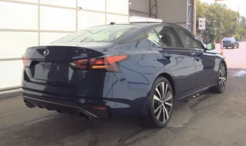 Another view of 2020 Nissan Altima 2.5 SR for sale in Columbus, OH at Auto Boutique Ohio