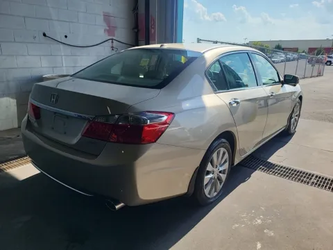 More photos of 2014 Honda Accord Sedan EX-L at Auto Boutique Ohio, OH
