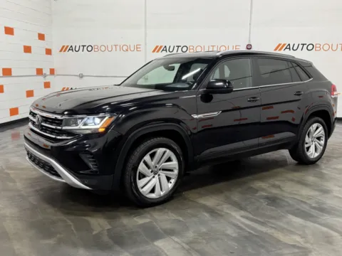 More photos of 2022 Volkswagen Atlas Cross Sport 3.6L V6 SE w/Technology at Auto Boutique Ohio, OH