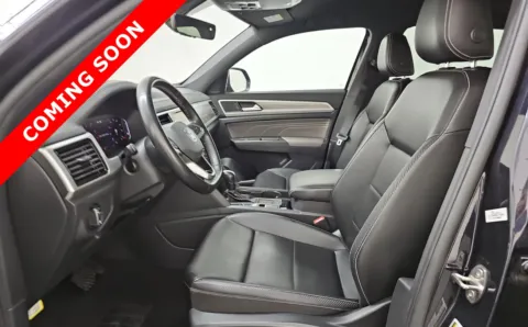 More photos of 2022 Volkswagen Atlas Cross Sport 3.6L V6 SE w/Technology at Auto Boutique Ohio, OH