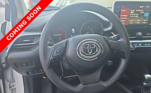 More photos of 2021 Toyota C-HR LE at Auto Boutique Ohio, OH