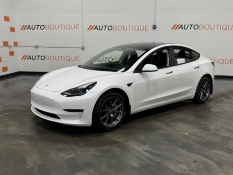 More photos of 2023 Tesla Model 3 at Auto Boutique Ohio, OH