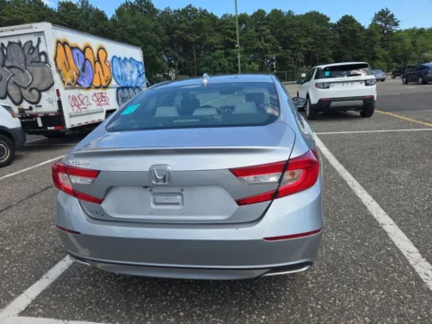 More photos of 2018 Honda Accord Sedan LX 1.5T at Auto Boutique Ohio, OH