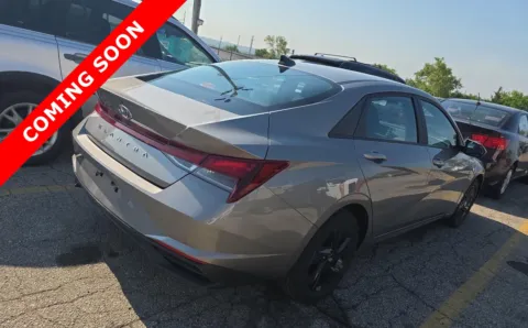 More photos of 2023 Hyundai Elantra SEL at Auto Boutique Ohio, OH