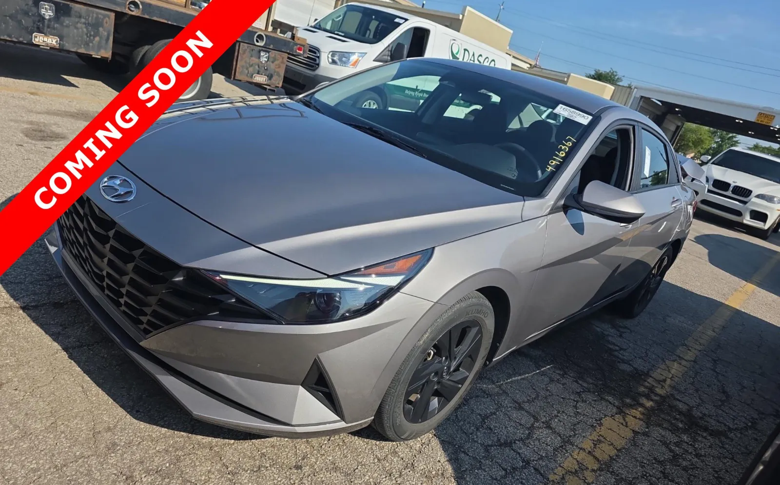 Silver 2023 Hyundai Elantra SEL for sale in Columbus, OH