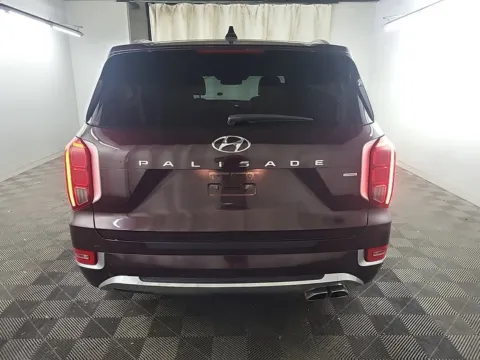More photos of 2020 Hyundai Palisade Limited at Auto Boutique Ohio, OH