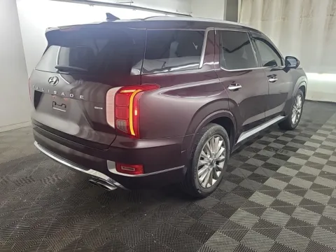 Another view of 2020 Hyundai Palisade Limited for sale in Columbus, OH at Auto Boutique Ohio