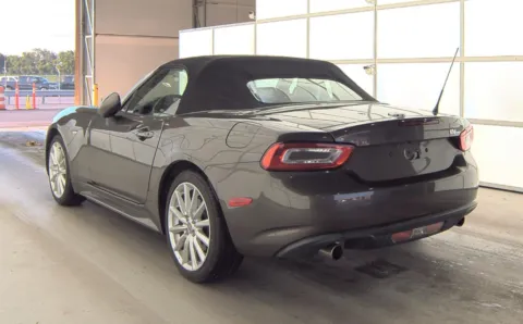 More photos of 2017 FIAT 124 Spider Lusso at Auto Boutique Ohio, OH