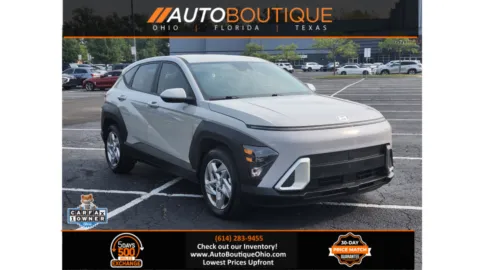 Gray 2024 Hyundai Kona SE for sale in Columbus, OH