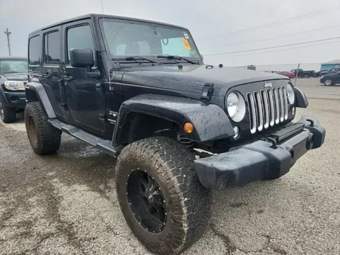 More photos of 2017 Jeep Wrangler Unlimited Sahara at Auto Boutique Ohio, OH