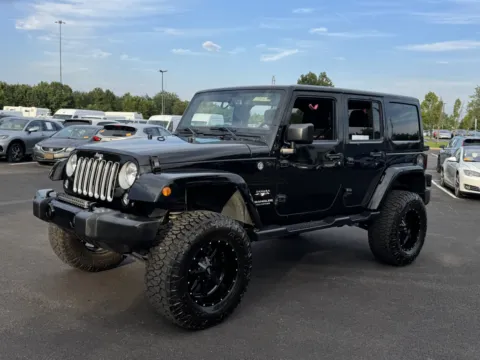 More photos of 2017 Jeep Wrangler Unlimited Sahara at Auto Boutique Ohio, OH