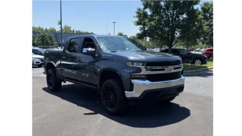Gray 2020 Chevrolet Silverado 1500 LT for sale in Columbus, OH