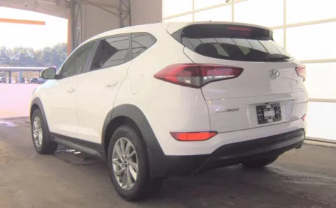 More photos of 2017 Hyundai Tucson SE at Auto Boutique Ohio, OH