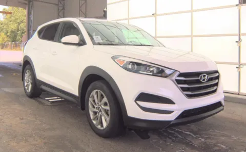 Another view of 2017 Hyundai Tucson SE for sale in Columbus, OH at Auto Boutique Ohio