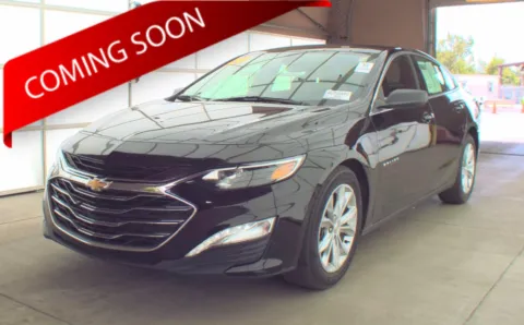 Black 2020 Chevrolet Malibu LT for sale in Columbus, OH