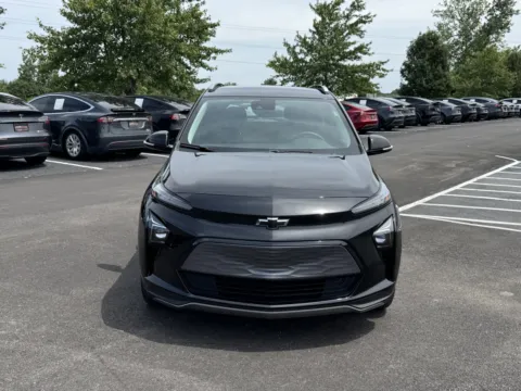 Another view of 2023 Chevrolet Bolt EUV LT for sale in Columbus, OH at Auto Boutique Ohio