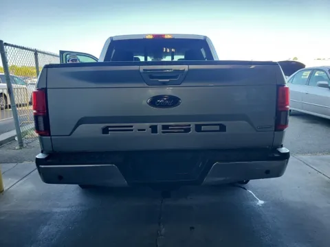 More photos of 2018 Ford F-150 LARIAT at Auto Boutique Ohio, OH