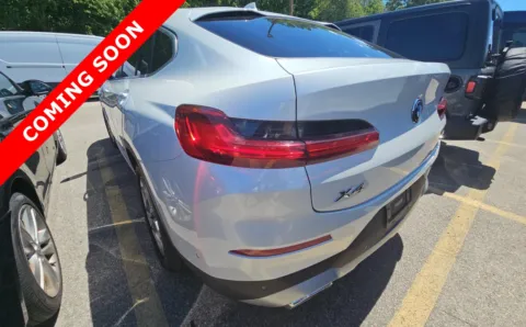 More photos of 2025 BMW X4 xDrive30i at Auto Boutique Ohio, OH