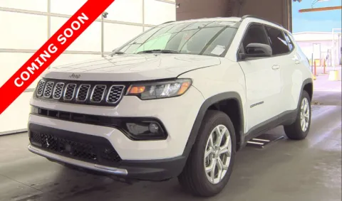 White 2024 Jeep Compass Latitude for sale in Columbus, OH