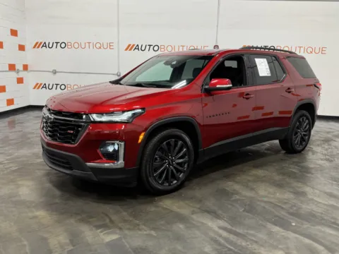 More photos of 2023 Chevrolet Traverse RS at Auto Boutique Ohio, OH