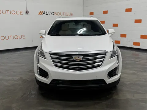 Another view of 2019 Cadillac XT5 Luxury AWD for sale in Columbus, OH at Auto Boutique Ohio