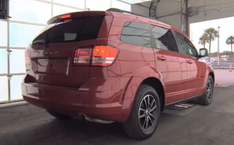 More photos of 2018 Dodge Journey SE at Auto Boutique Ohio, OH