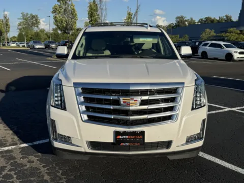 Another view of 2017 Cadillac Escalade Luxury for sale in Columbus, OH at Auto Boutique Ohio