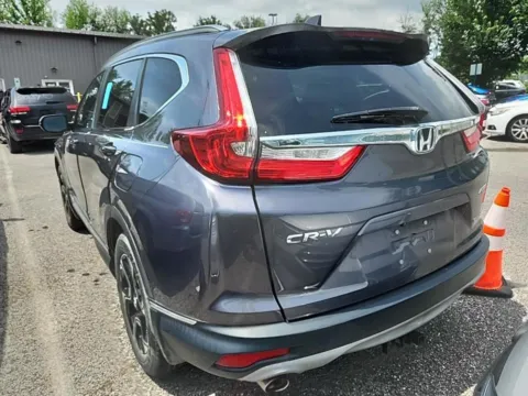 More photos of 2017 Honda CR-V Touring at Auto Boutique Ohio, OH