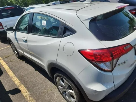 More photos of 2019 Honda HR-V LX at Auto Boutique Ohio, OH