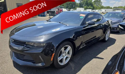 Black 2017 Chevrolet Camaro 1LT for sale in Columbus, OH