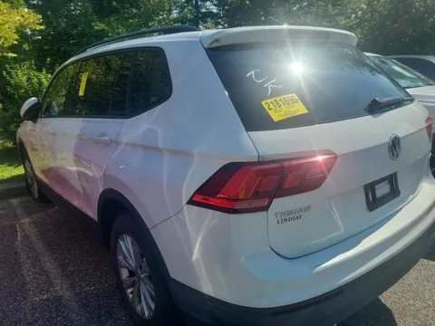 More photos of 2018 Volkswagen Tiguan S at Auto Boutique Ohio, OH