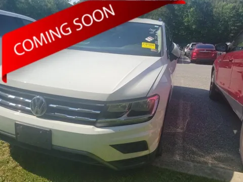 White 2018 Volkswagen Tiguan S for sale in Columbus, OH