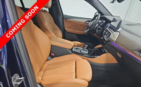 More photos of 2023 BMW X4 xDrive30i at Auto Boutique Ohio, OH